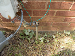 Electrical system grounding